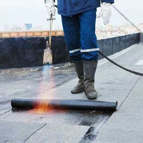 Inschakelen van dakspecialist Hoogeveen